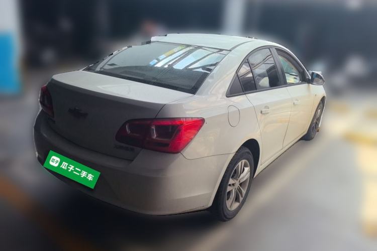 Used Chevrolet Cruze 2015 1.5L Classic SE MT Rear Right 45 Deg