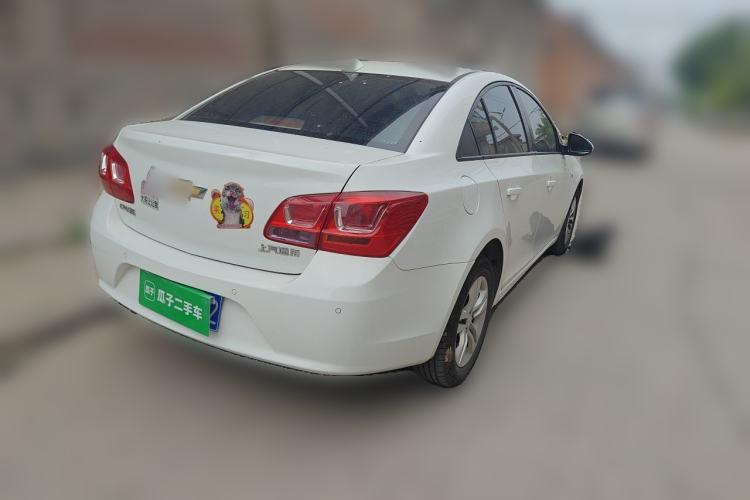 Used Chevrolet Cruze 2015 1.5L Classic SE AT Rear Right 45 Deg