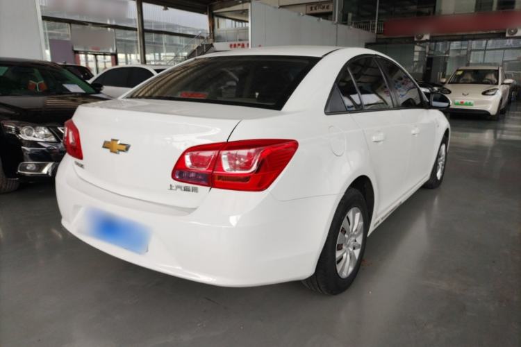 Used Chevrolet Cruze 2015 1.5L Classic SL MT Rear Right 45 Deg