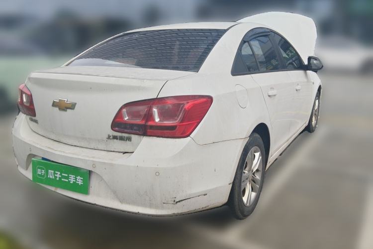 Used Chevrolet Cruze 2015 1.5L Classic SE AT Rear Right 45 Deg