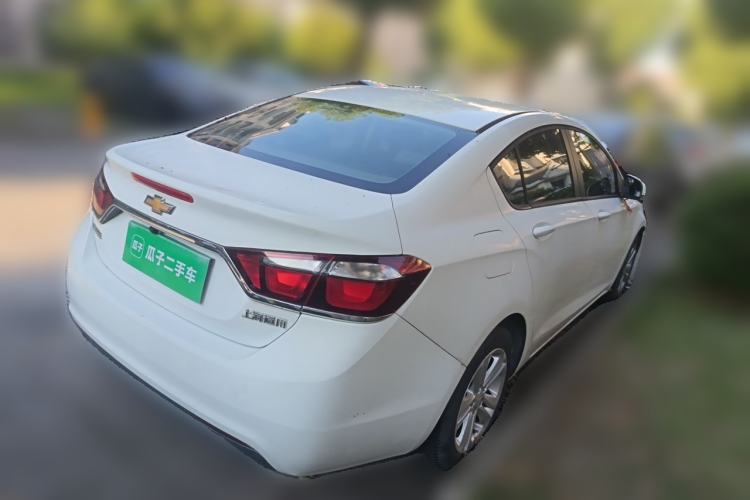 Used Chevrolet Cruze 2015 1.5L Automatic Fashion Navigation Edition Rear Right 45 Deg