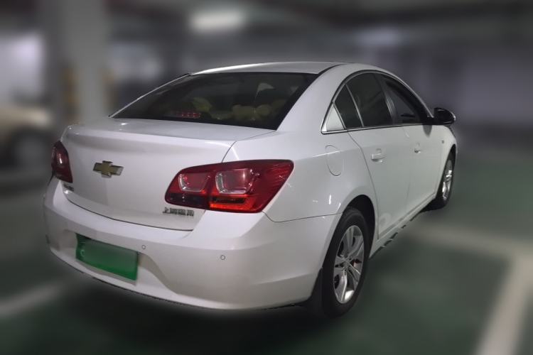 Used Chevrolet Cruze 2015 1.5L Classic SE AT Rear Right 45 Deg