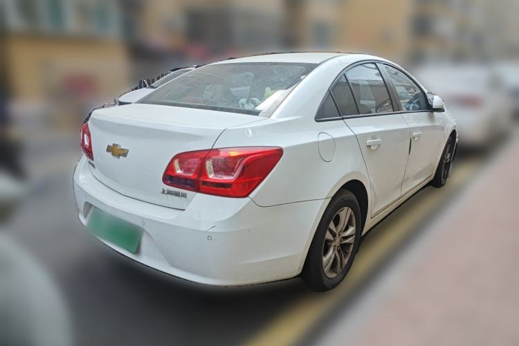 Used Chevrolet Cruze 2015 1.5L Classic SE AT Rear Right 45 Deg