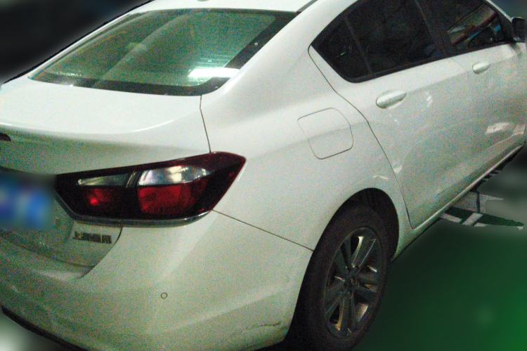 Used Chevrolet Cruze 2015 1.4T DCG Luxury Edition Rear Right 45 Deg