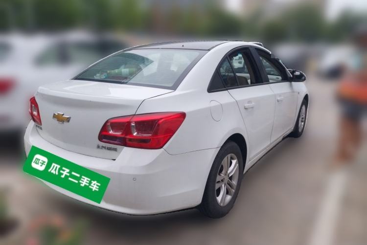 Used Chevrolet Cruze 2015 1.5L Classic SE AT Rear Right 45 Deg