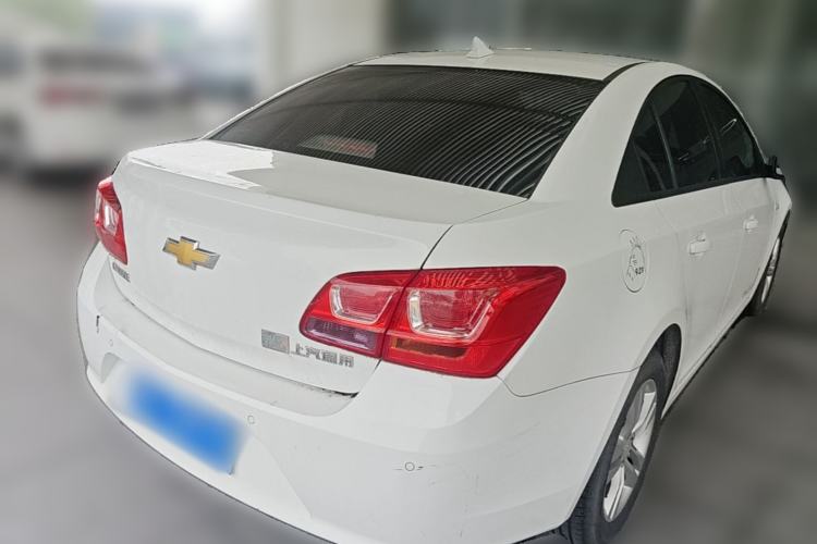 Used Chevrolet Cruze 2015 1.5L Classic SE AT Rear Right 45 Deg