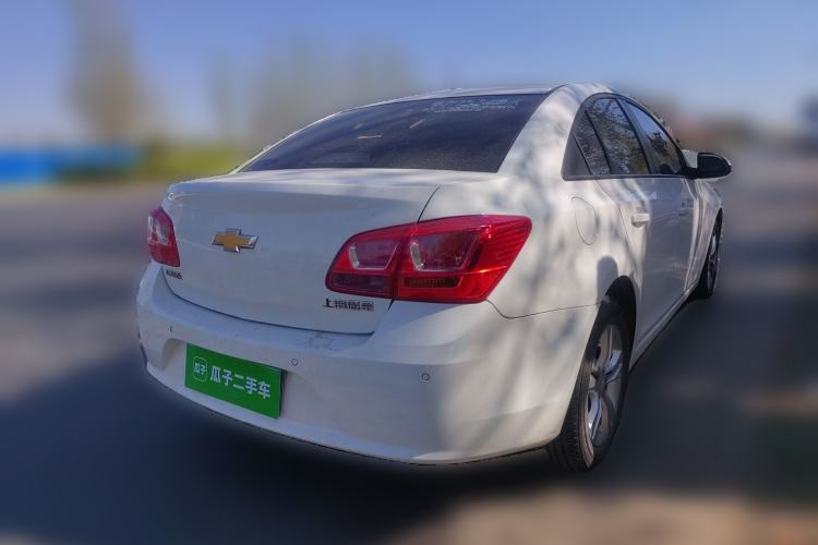 Used Chevrolet Cruze 2015 1.5L Classic SE AT Rear Right 45 Deg