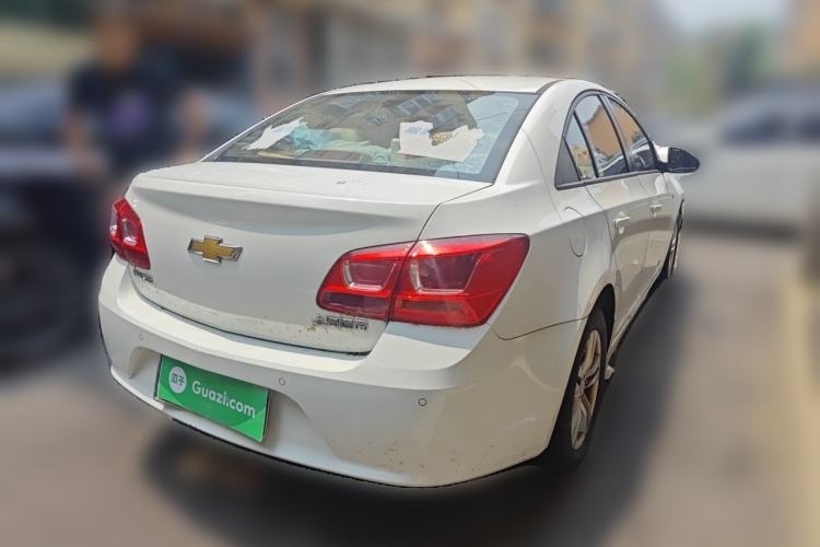 Used Chevrolet Cruze 2015 1.5L Classic SE AT Rear Right 45 Deg