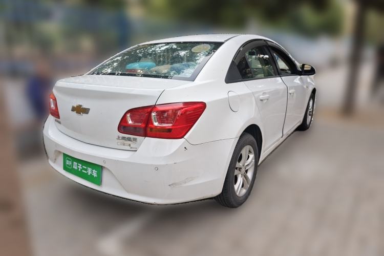 Used Chevrolet Cruze 2015 1.5L Classic SE AT Rear Right 45 Deg
