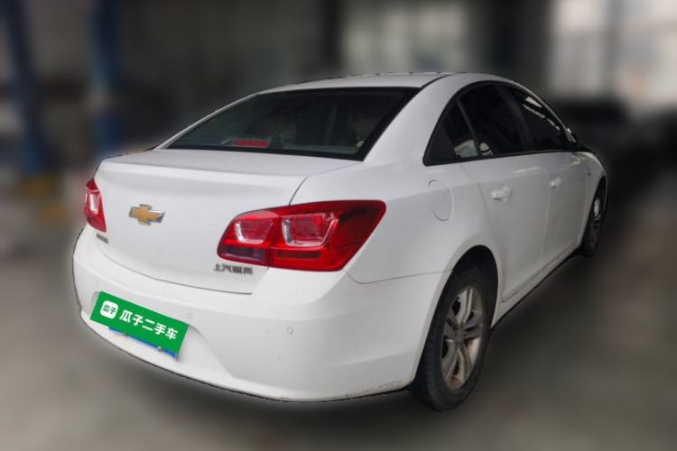 Used Chevrolet Cruze 2015 1.5L Classic SE AT Rear Right 45 Deg