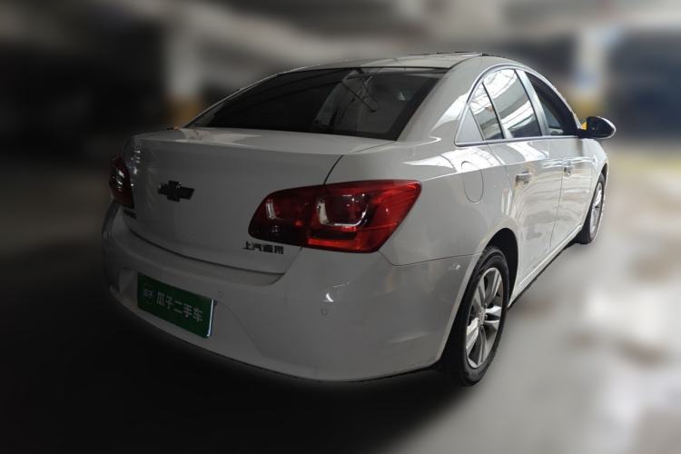 Used Chevrolet Cruze 2015 1.5L Classic SE AT Rear Right 45 Deg