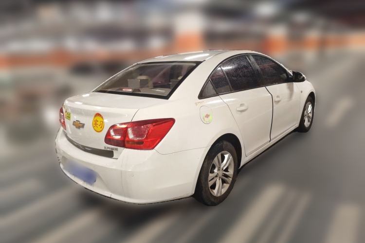 Used Chevrolet Cruze 2015 1.5L Classic SE AT Rear Right 45 Deg