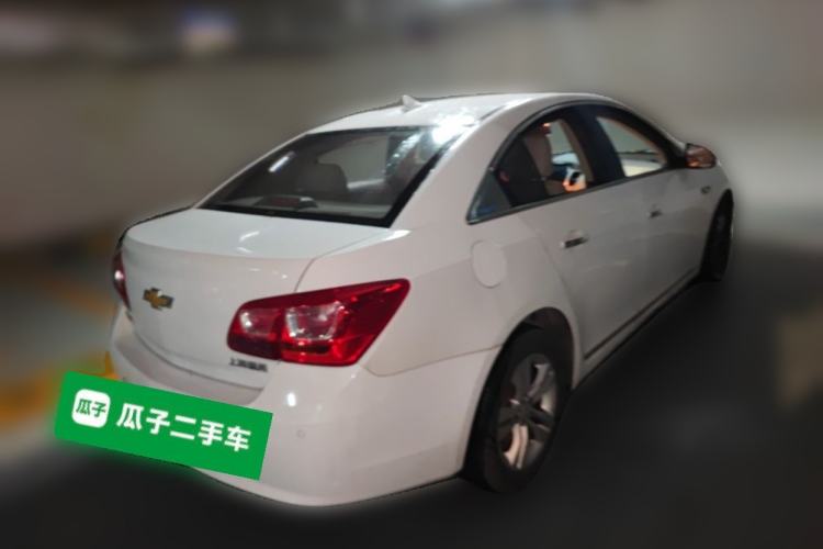 Used Chevrolet Cruze 2015 1.5L Classic SE AT Rear Right 45 Deg