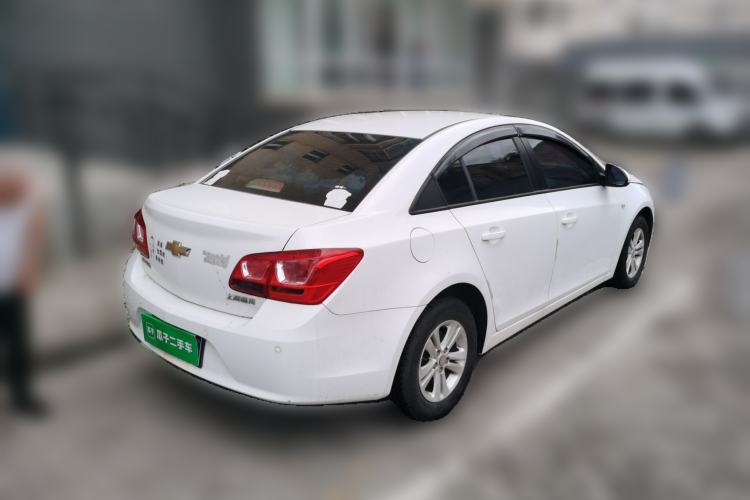 Used Chevrolet Cruze 2015 1.5L Classic SL MT Rear Right 45 Deg