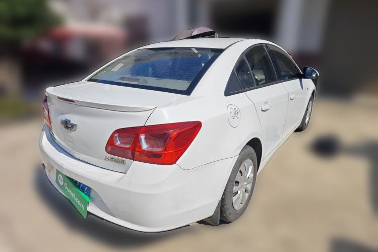 Used Chevrolet Cruze 2015 1.5L Classic SL MT Rear Right 45 Deg