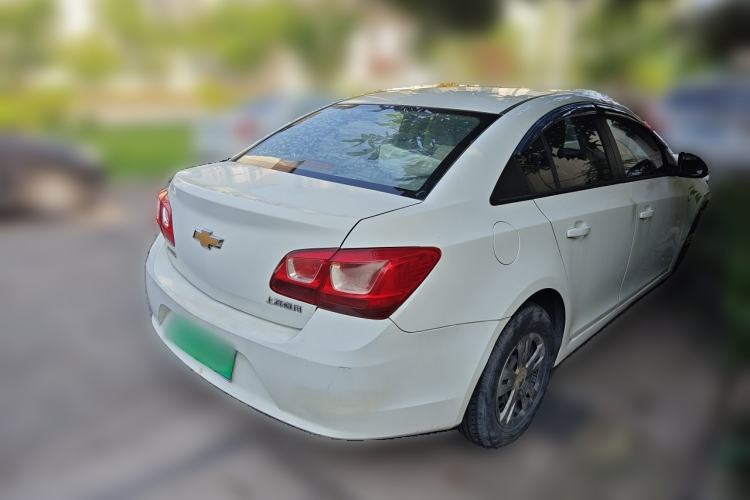 Used Chevrolet Cruze 2015 1.5L Classic SL MT Rear Right 45 Deg