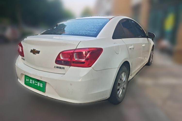 Used Chevrolet Cruze 2015 1.5L Classic SL MT Rear Right 45 Deg