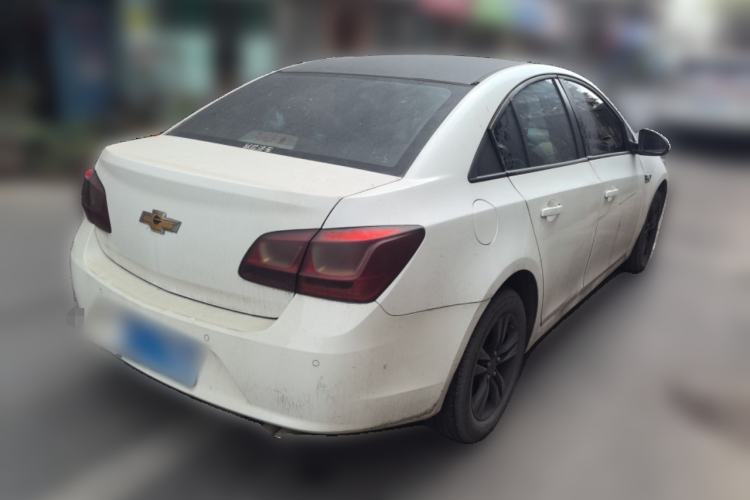Used Chevrolet Cruze 2015 1.5L Classic SE AT Rear Right 45 Deg