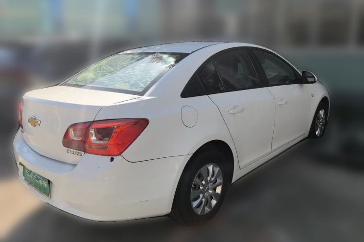 Used Chevrolet Cruze 2015 1.5L Classic SL MT Rear Right 45 Deg