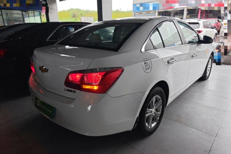 Used Chevrolet Cruze 2015 1.5L Classic SL MT Rear Right 45 Deg