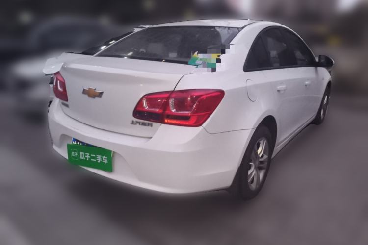 Used Chevrolet Cruze 2015 1.5L Classic SE MT Rear Right 45 Deg