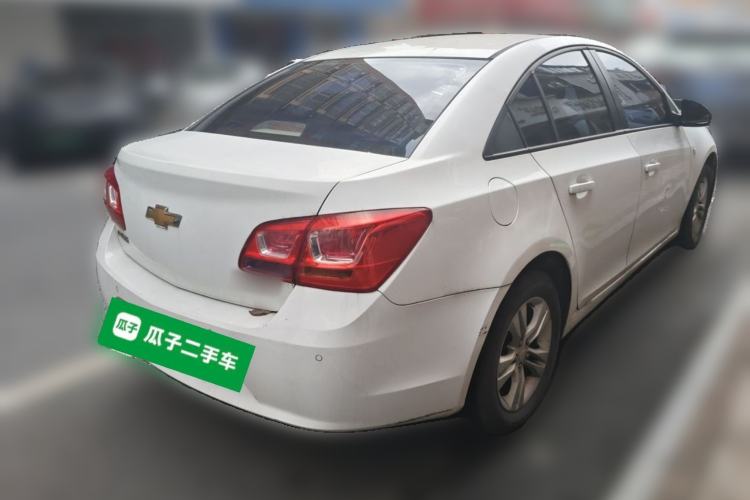 Used Chevrolet Cruze 2015 1.5L Classic SE AT Rear Right 45 Deg