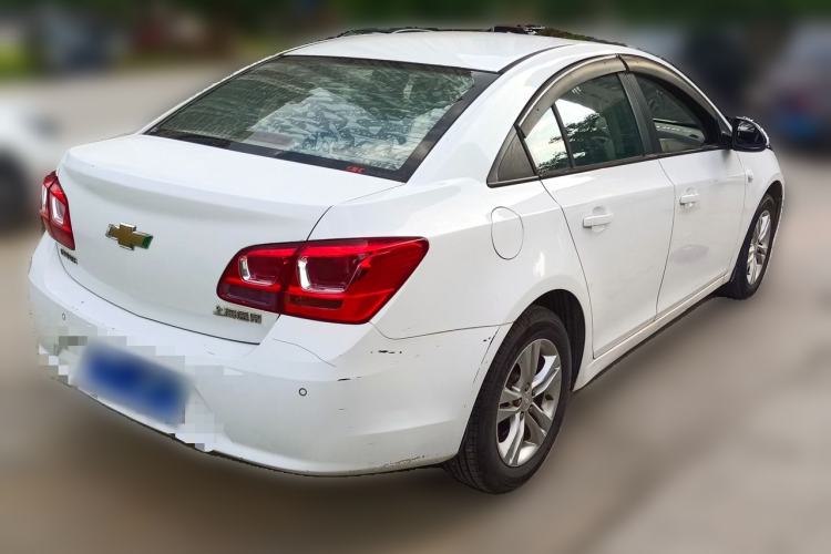 Used Chevrolet Cruze 2015 1.5L Classic SE AT Rear Right 45 Deg