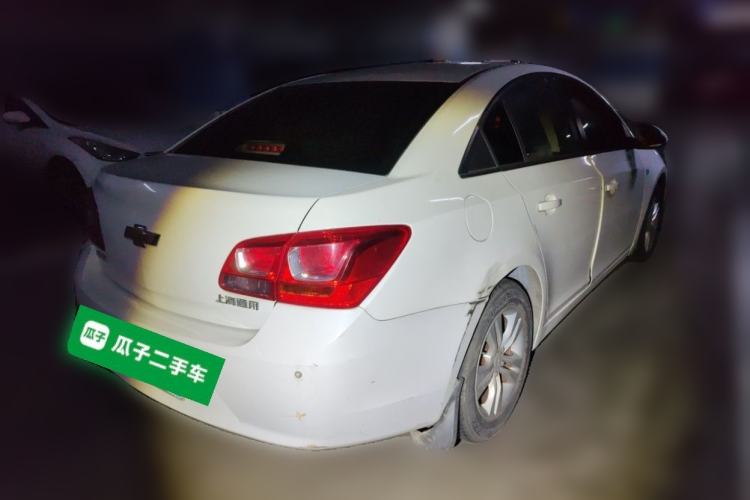 Used Chevrolet Cruze 2015 1.5L Classic SE AT Rear Right 45 Deg