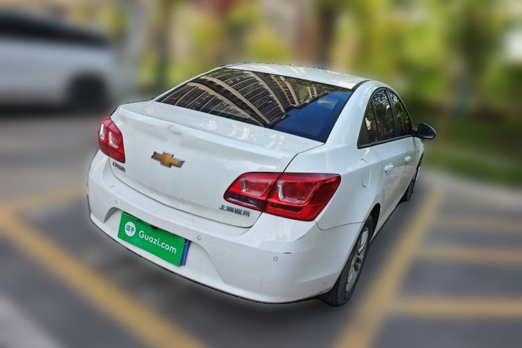 Used Chevrolet Cruze 2015 1.5L Classic SE AT Rear Right 45 Deg