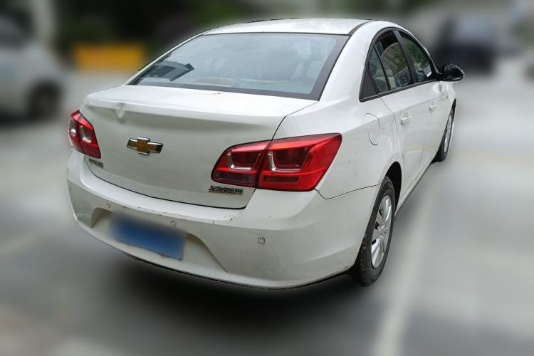Used Chevrolet Cruze 2015 1.5L Classic SL MT Rear Right 45 Deg