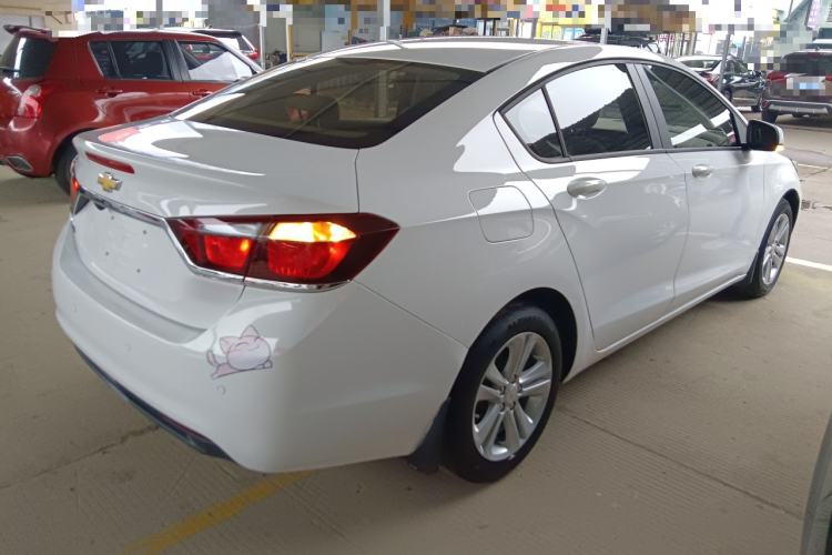 Used Chevrolet Cruze 2015 1.5L Automatic Fashion Navigation Edition Rear Right 45 Deg