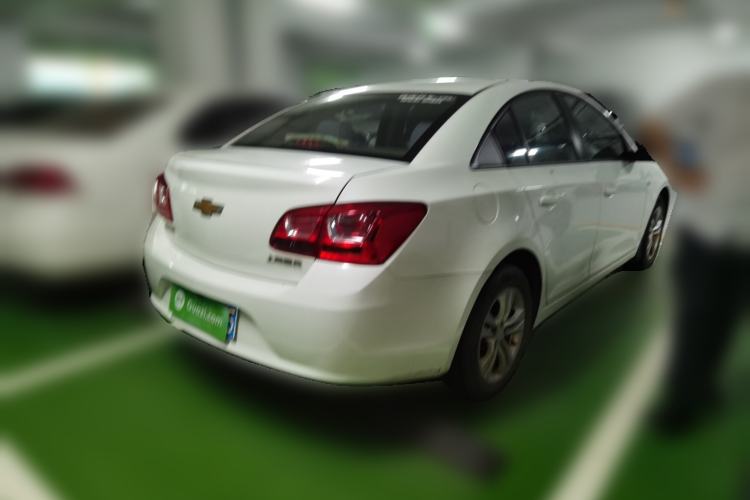 Used Chevrolet Cruze 2015 1.5L Classic SE MT Rear Right 45 Deg