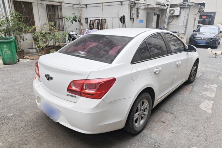 Used Chevrolet Cruze 2015 1.5L Classic SL MT Rear Right 45 Deg