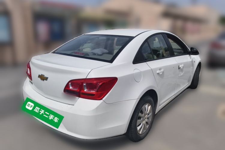 Used Chevrolet Cruze 2015 1.5L Classic SL MT Rear Right 45 Deg