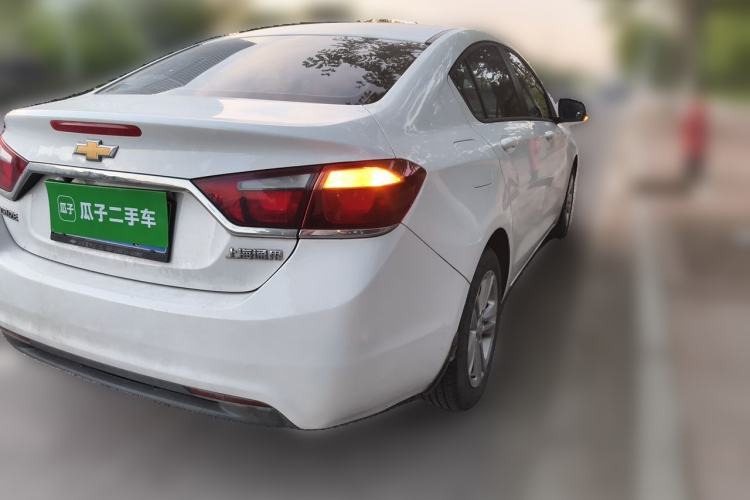 Used Chevrolet Cruze 2015 1.5L Automatic Fashion Navigation Edition Rear Right 45 Deg