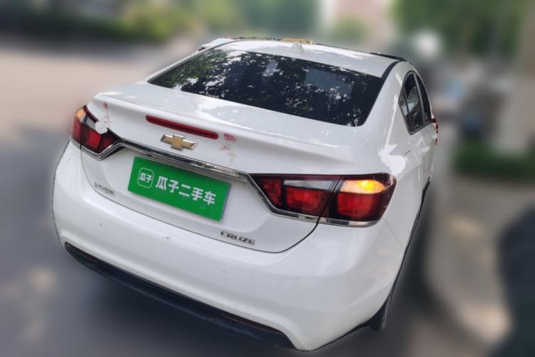 Used Chevrolet Cruze 2015 1.4T DCG Luxury Edition Rear Right 45 Deg