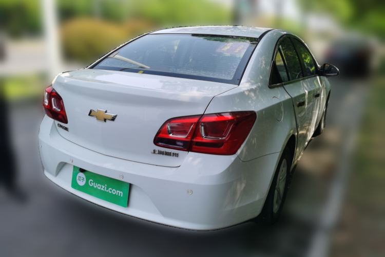 Used Chevrolet Cruze 2015 1.5L Classic SL MT Rear Right 45 Deg