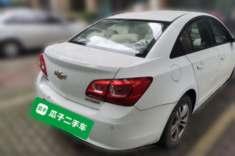 Used Chevrolet Cruze 2015 1.5L Classic SE AT Rear Right 45 Deg