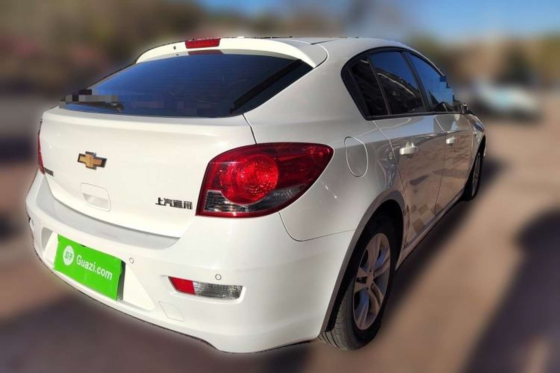 Used Chevrolet Cruze 2015 Hatchback 1.6L Automatic Comfort Edition Rear Right 45 Deg