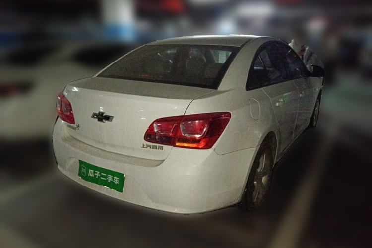 Used Chevrolet Cruze 2015 1.5L Classic SE MT Rear Right 45 Deg
