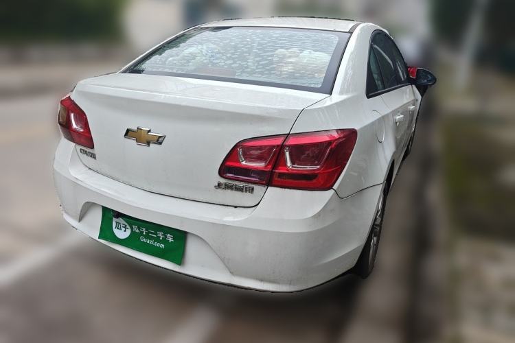 Used Chevrolet Cruze 2015 1.5L Classic SE MT Rear Right 45 Deg