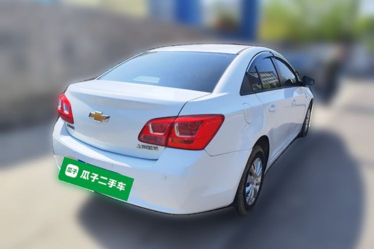 Used Chevrolet Cruze 2015 1.5L Classic SL MT Rear Right 45 Deg