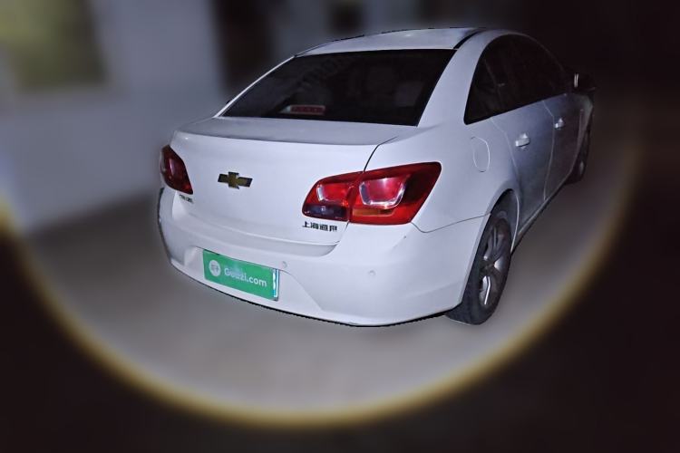 Used Chevrolet Cruze 2015 1.5L Classic SE MT Rear Right 45 Deg