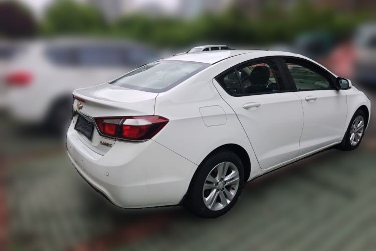 Used Chevrolet Cruze 2015 1.5L Automatic Fashion Navigation Edition Rear Right 45 Deg