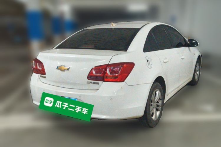 Used Chevrolet Cruze 2015 1.5L Classic SE AT Rear Right 45 Deg