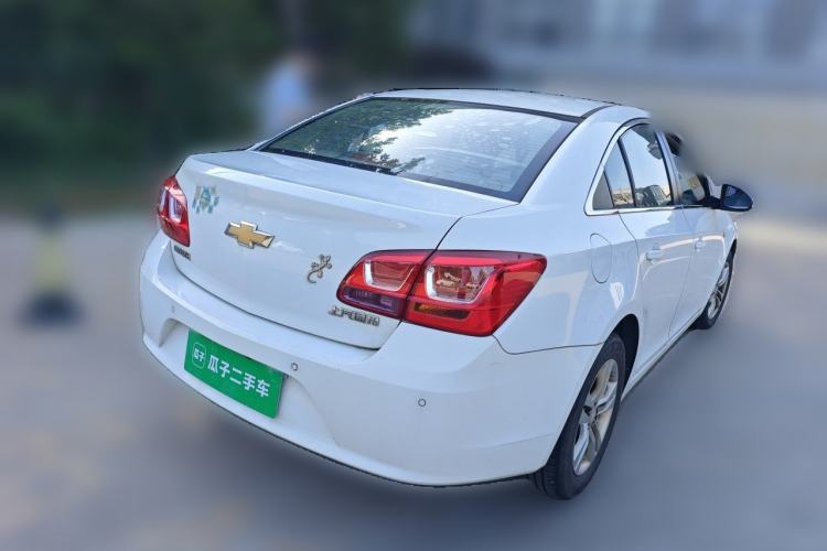Used Chevrolet Cruze 2015 1.5L Classic SE AT Rear Right 45 Deg
