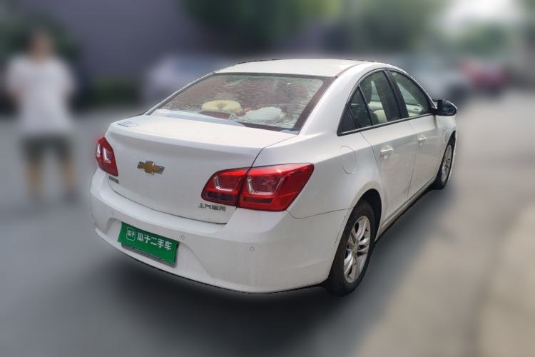 Used Chevrolet Cruze 2015 1.5L Classic SE AT Rear Right 45 Deg