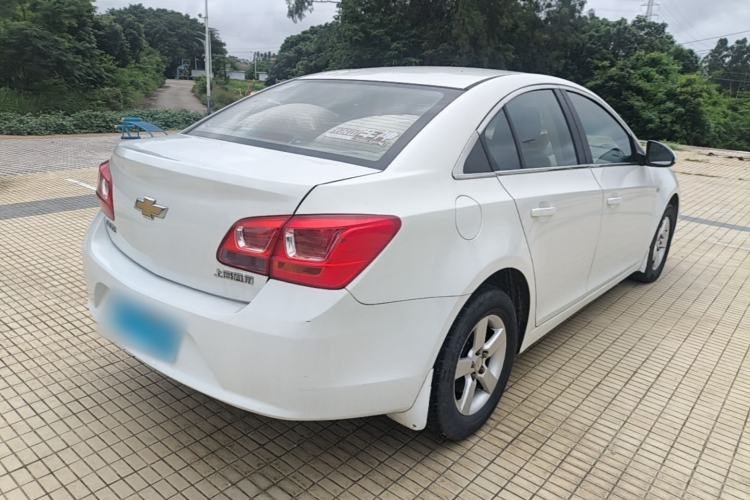 Used Chevrolet Cruze 2015 1.5L Classic SL MT Rear Right 45 Deg