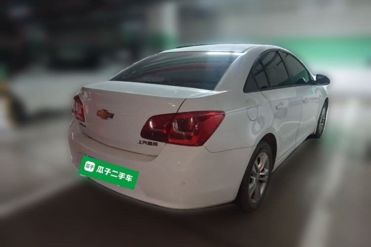 Used Chevrolet Cruze 2015 1.5L Classic SE MT Rear Right 45 Deg