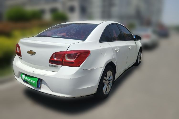 Used Chevrolet Cruze 2015 1.5L Classic SE MT Rear Right 45 Deg